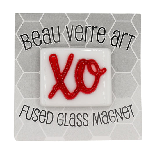 XO Fused Glass Needleminder - White